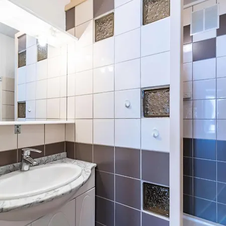 Apartment L'everest - 2 Pieces 5 Pers - L'everest - 121ev- Plagne Centre Mae-9034 *